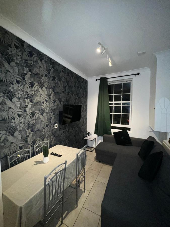"Bright & Spacious" 3 Bedroom Flat By Kings Cross, St Pancras Station!!!!64 London Exterior foto