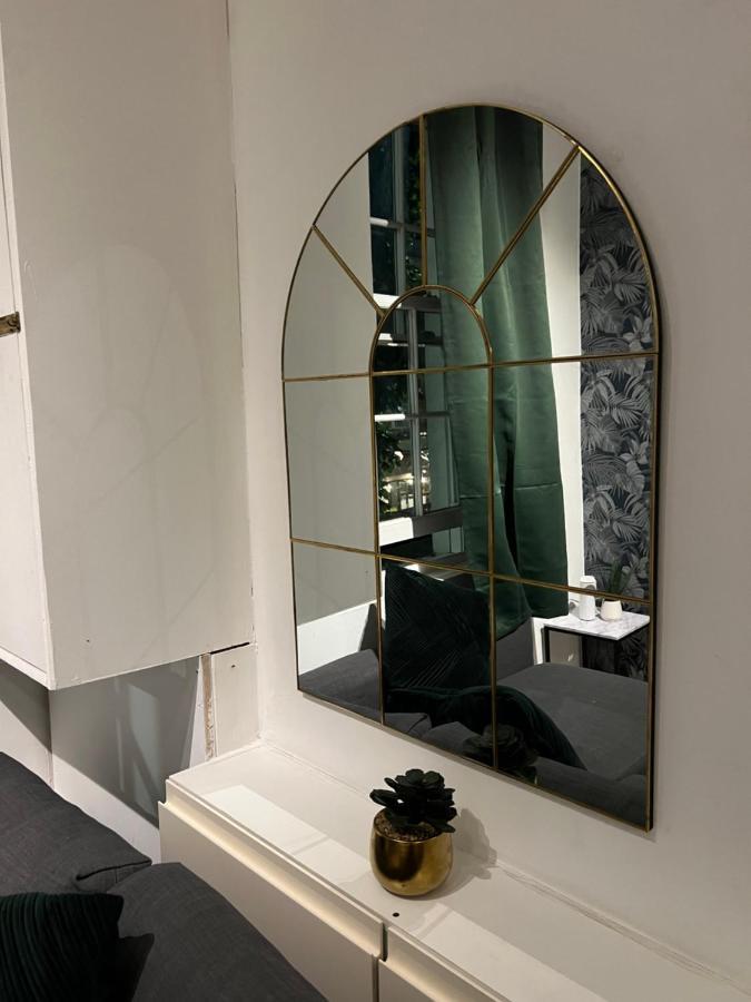 "Bright & Spacious" 3 Bedroom Flat By Kings Cross, St Pancras Station!!!!64 London Exterior foto