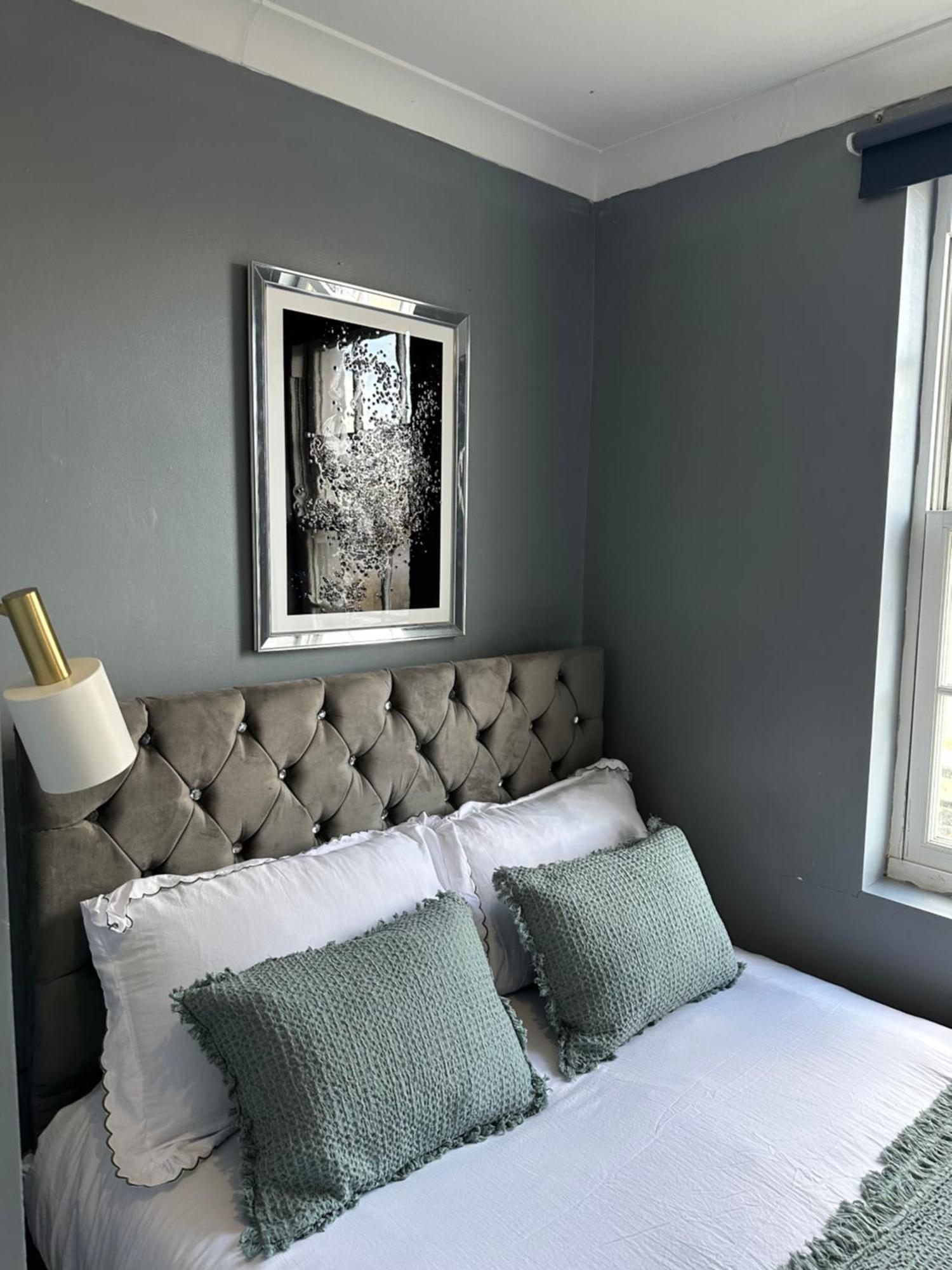 "Bright & Spacious" 3 Bedroom Flat By Kings Cross, St Pancras Station!!!!64 London Exterior foto
