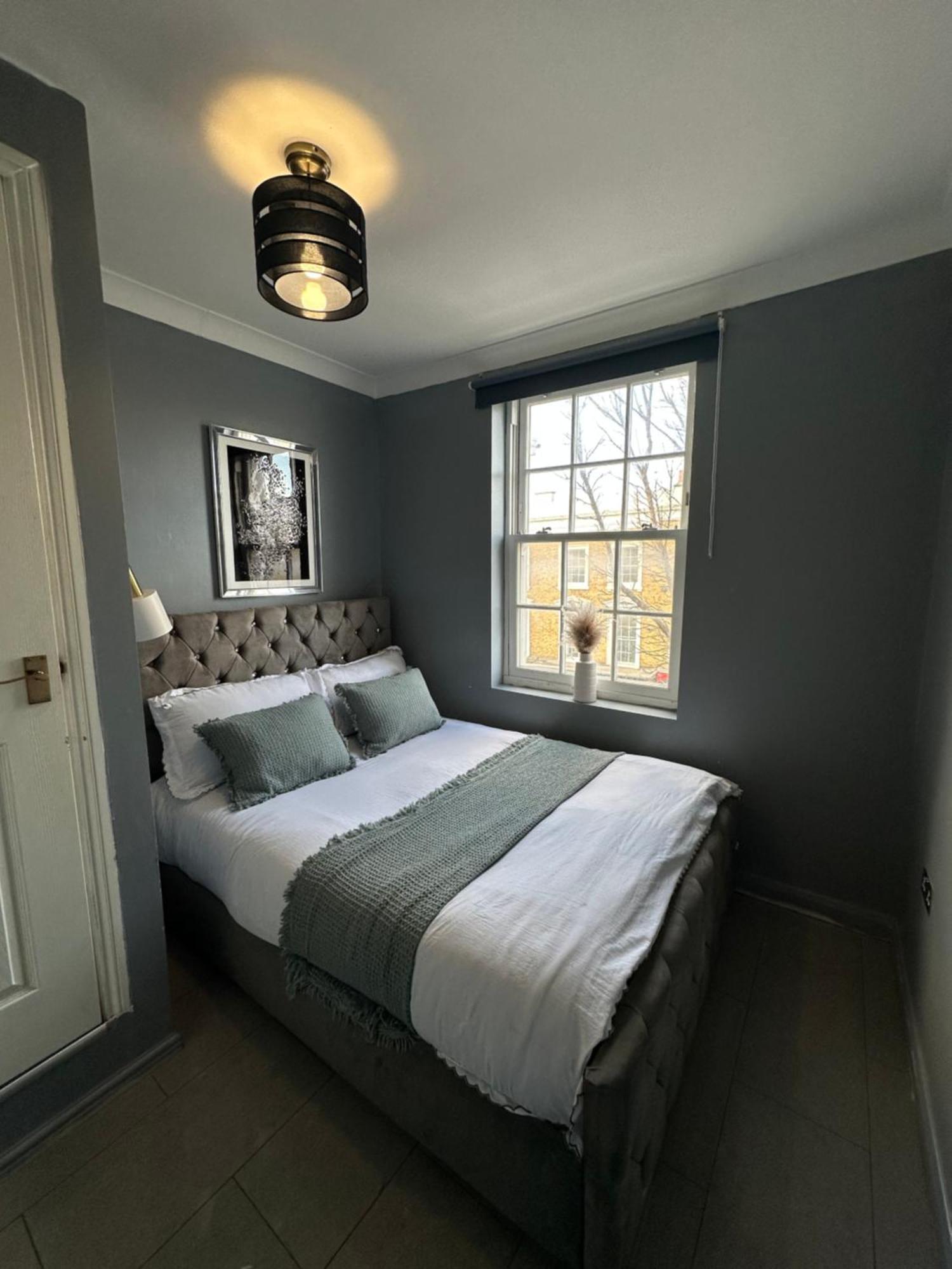 "Bright & Spacious" 3 Bedroom Flat By Kings Cross, St Pancras Station!!!!64 London Exterior foto