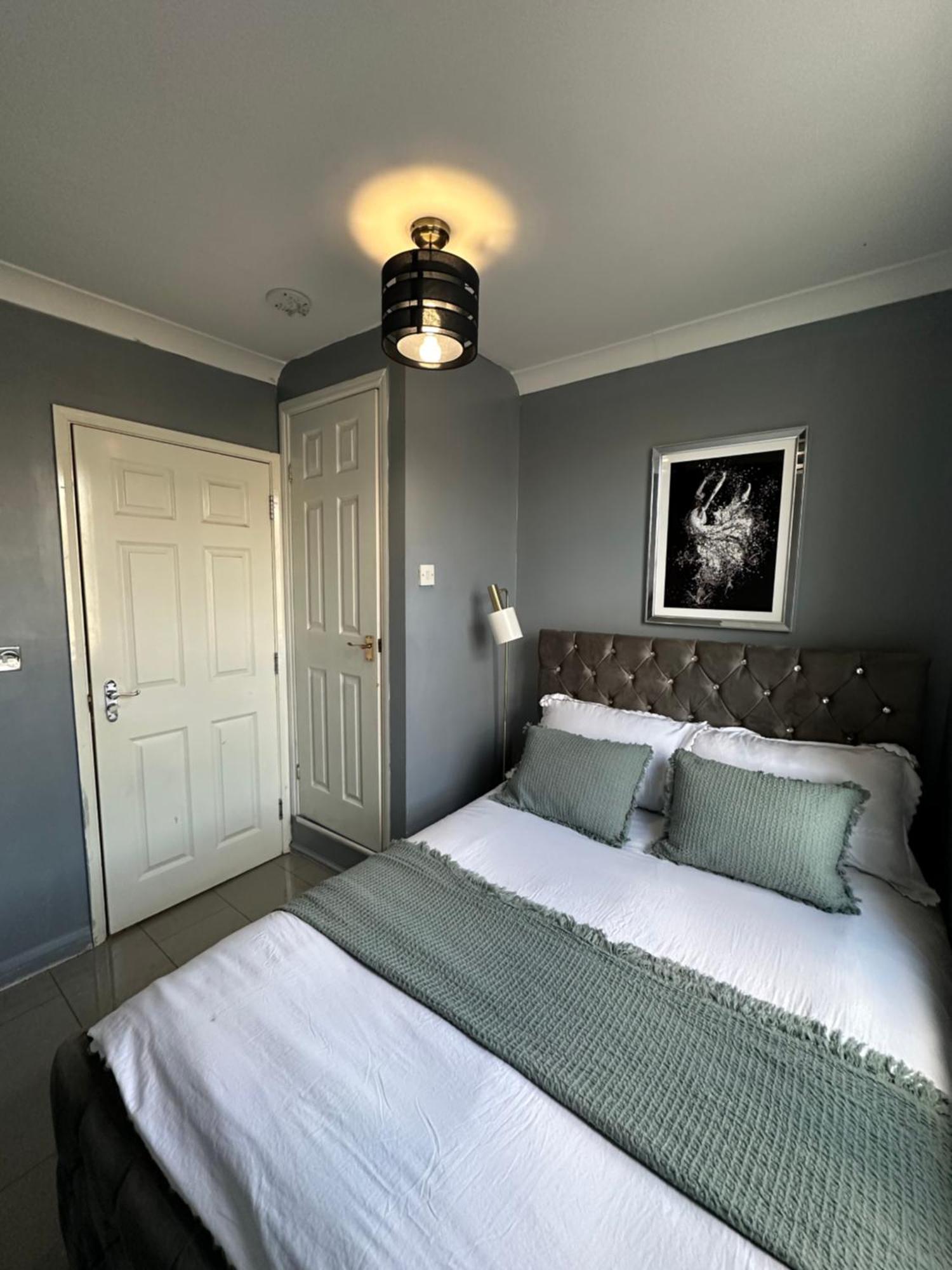 "Bright & Spacious" 3 Bedroom Flat By Kings Cross, St Pancras Station!!!!64 London Exterior foto