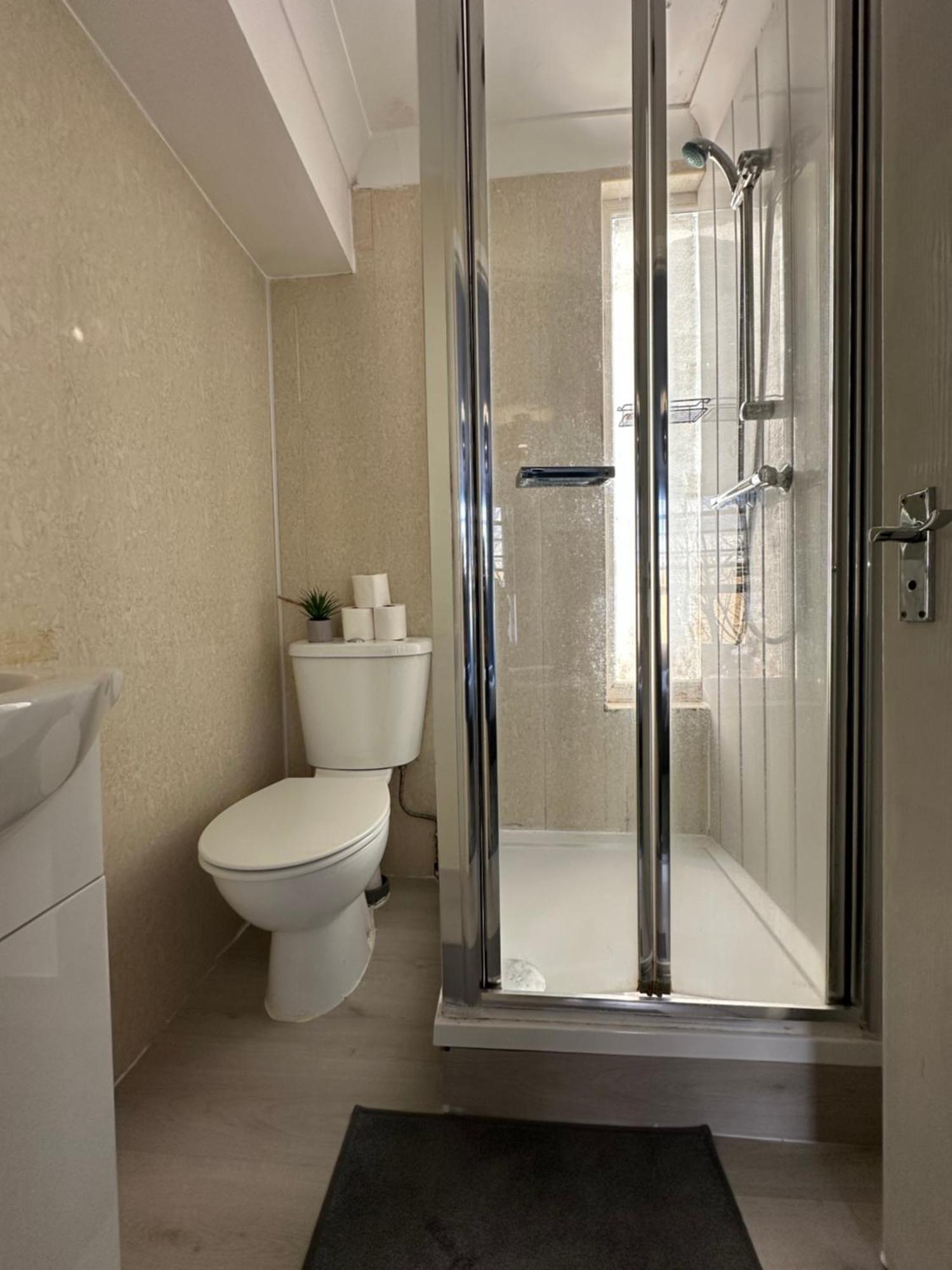 "Bright & Spacious" 3 Bedroom Flat By Kings Cross, St Pancras Station!!!!64 London Exterior foto