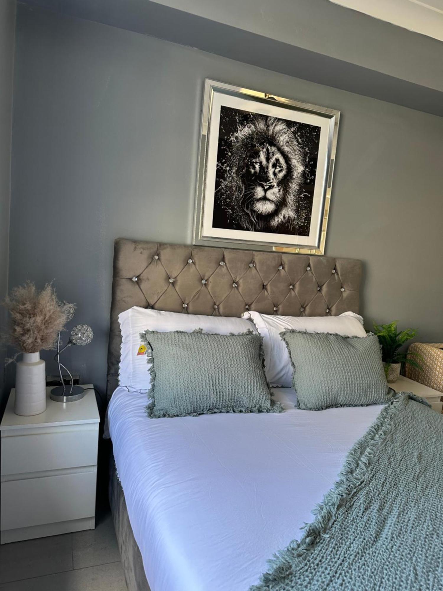 "Bright & Spacious" 3 Bedroom Flat By Kings Cross, St Pancras Station!!!!64 London Exterior foto