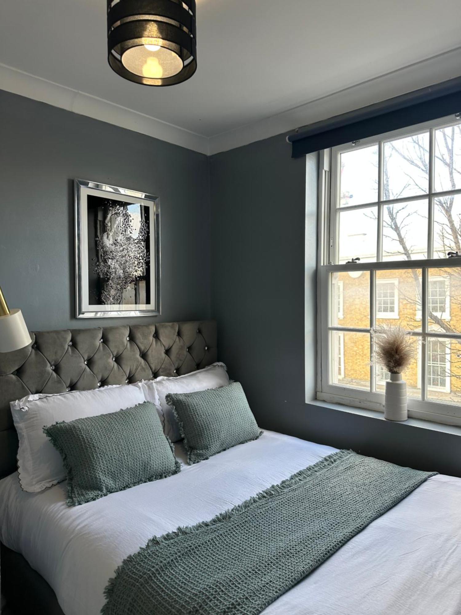 "Bright & Spacious" 3 Bedroom Flat By Kings Cross, St Pancras Station!!!!64 London Exterior foto