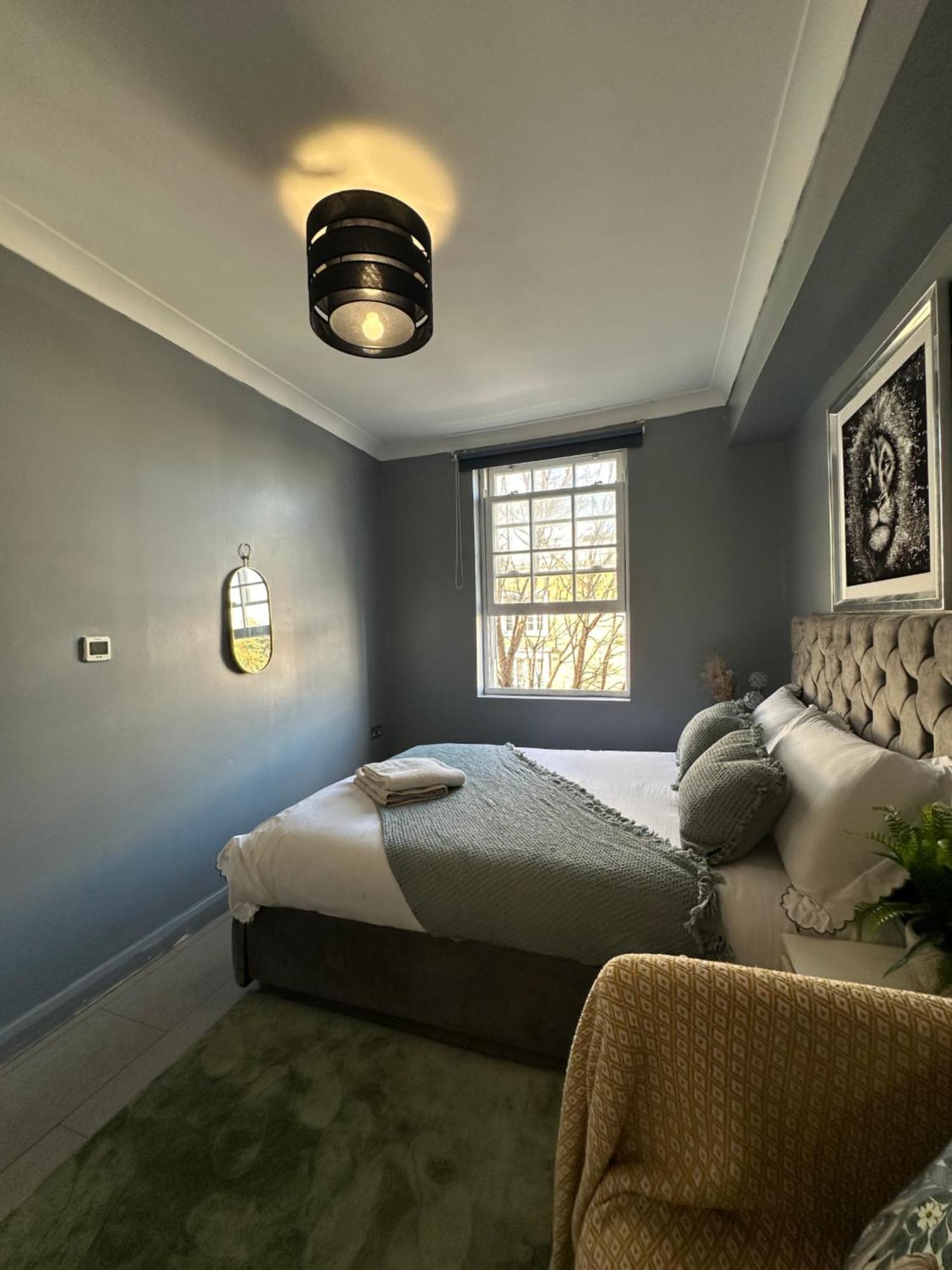 "Bright & Spacious" 3 Bedroom Flat By Kings Cross, St Pancras Station!!!!64 London Exterior foto